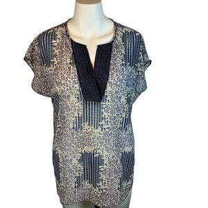 CAbi Womens V-Neck Pullover Blouse Flowers & Grid White Grey Blue Top